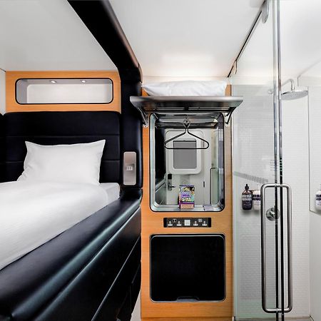 Yotelair London Gatwick Airport Horley  Esterno foto